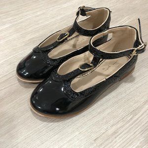 ZARA Girls Black Patent Leather T-Strap Shoes - Size 26 (Euro)/9.5 (U.S)Toddler